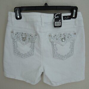 NWT. SIZE 6. Earl jeans white bling jean shorts.